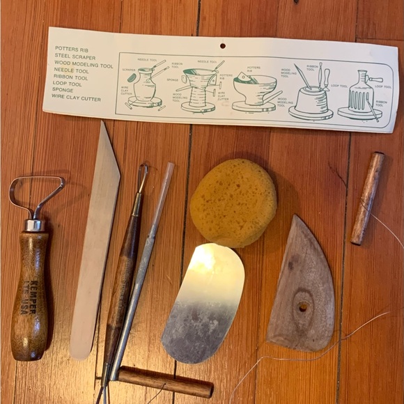 Basic set of Kemper pottery tools - Picture 2 of 2